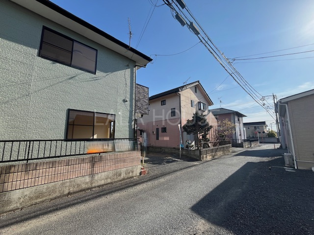 �O�ʓ��H�܂ތ��n�ʐ^ -