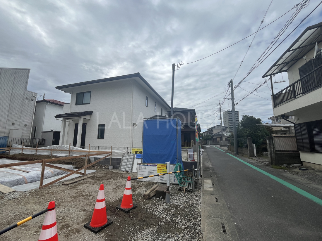 OʓH܂ތnʐ^ 2025.10.6Be
Cyɂ₢킹I