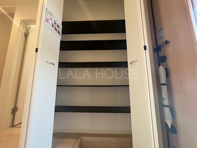 ���[ �V���[�Y�{�b�N�X