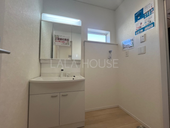 ���ʑ�E���ʏ� -