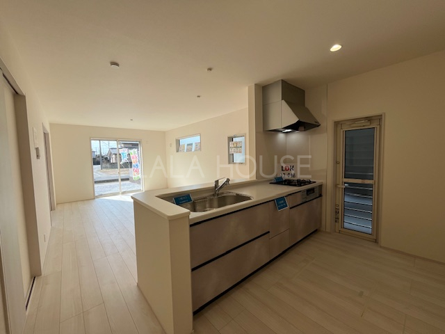 �L�b�`�� -