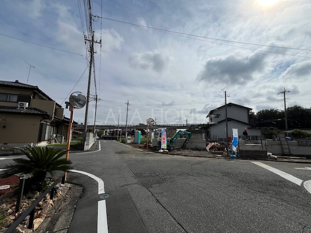 OʓH܂ތnʐ^ 2025.10.20Be
Cyɂ₢킹I