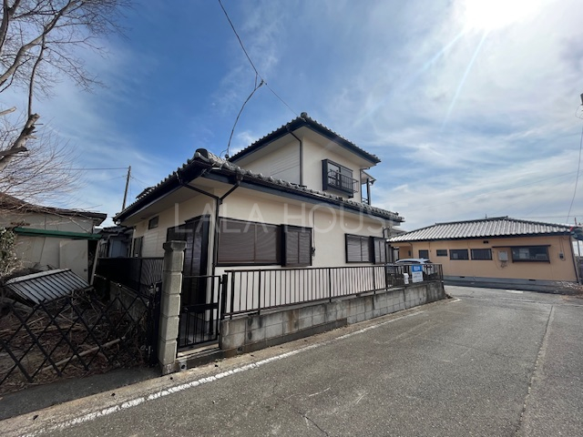 �O�ʓ��H�܂ތ��n�ʐ^ -