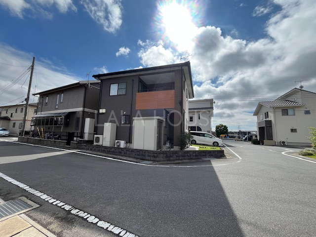 OʓH܂ތnʐ^ 2025.10.20Be
Cyɂ₢킹I