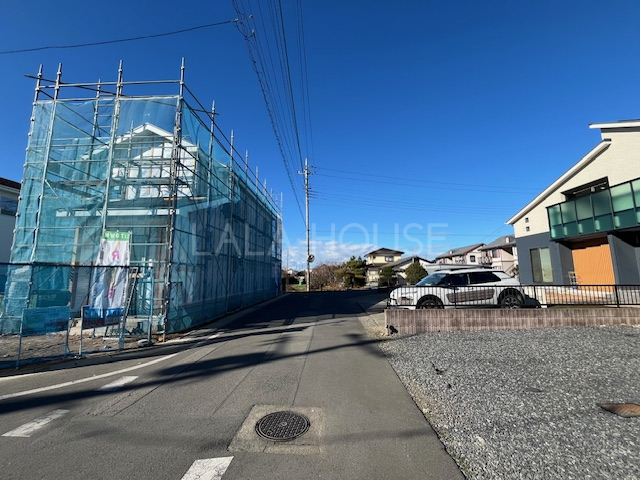 �O�ʓ��H�܂ތ��n�ʐ^ 2025.12.9�B�e��
���C�y�ɂ��₢���킹����������