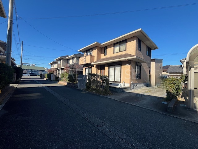 �O�ʓ��H�܂ތ��n�ʐ^ -