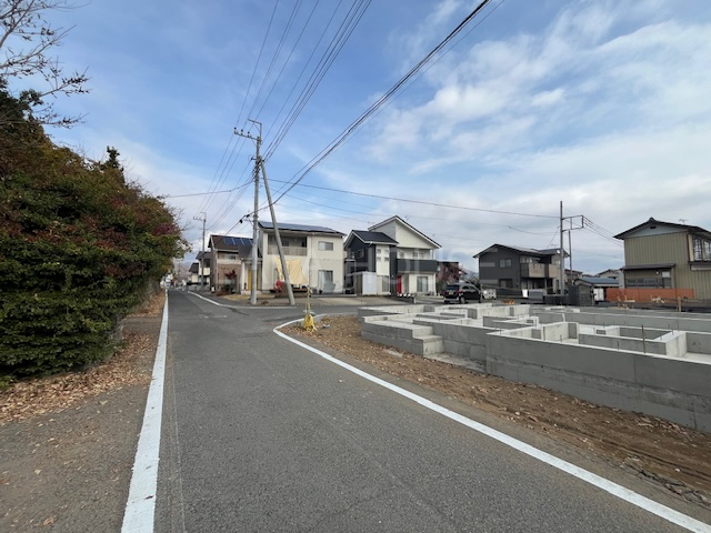 �O�ʓ��H�܂ތ��n�ʐ^ 2025.12.2�B�e��
���C�y�ɂ��₢���킹����������