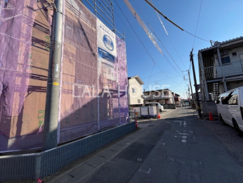 �O�ʓ��H�܂ތ��n�ʐ^ 2025.12.11�B�e��
���C�y�ɂ��₢���킹����������