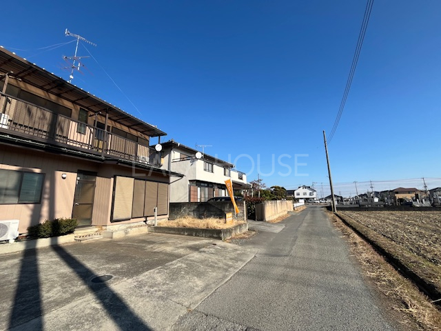 �O�ʓ��H�܂ތ��n�ʐ^ -