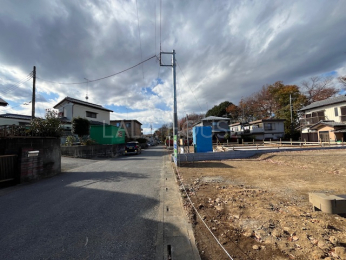 �O�ʓ��H�܂ތ��n�ʐ^ -