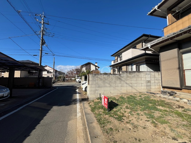 �O�ʓ��H�܂ތ��n�ʐ^ -