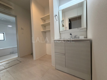 ���ʑ�E���ʏ� -