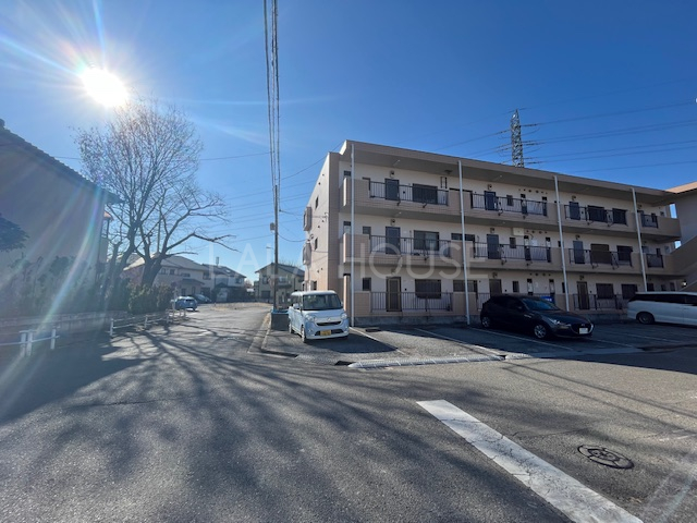 �O�ʓ��H�܂ތ��n�ʐ^ 25.12.19�@�B�e