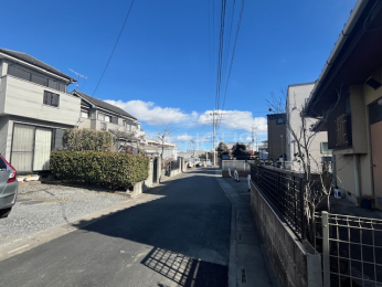 �O�ʓ��H�܂ތ��n�ʐ^ -