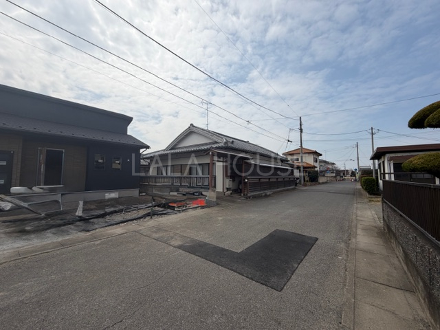 �O�ʓ��H�܂ތ��n�ʐ^ 26.3.23�B�e���c
