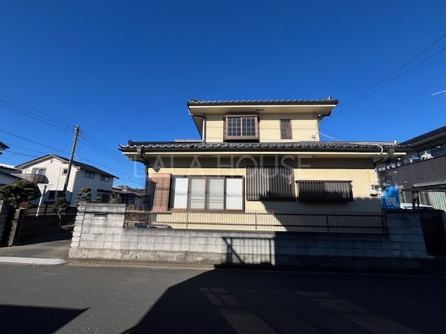 �O�ʓ��H�܂ތ��n�ʐ^ -