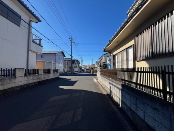 �O�ʓ��H�܂ތ��n�ʐ^ -