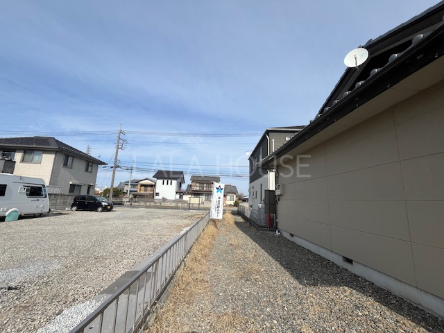 �O�ʓ��H�܂ތ��n�ʐ^ -