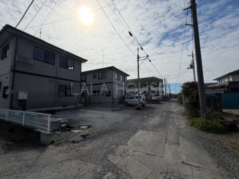 �O�ʓ��H�܂ތ��n�ʐ^ -