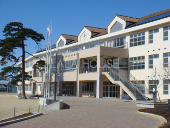 ���ӊ� �����ܒ��w�Z