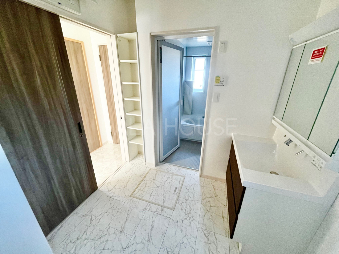 ���ʑ�E���ʏ� -