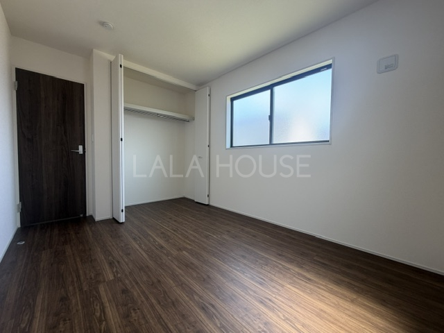 �m�� -