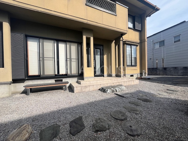 �� �h�Ƒ΍�Ƃ��Ă��𗧂��̍���