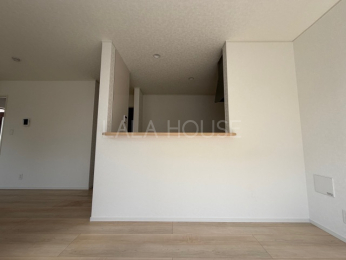 ���r���O �茳�������Ȃ��J�E���^�[�L�b�`��