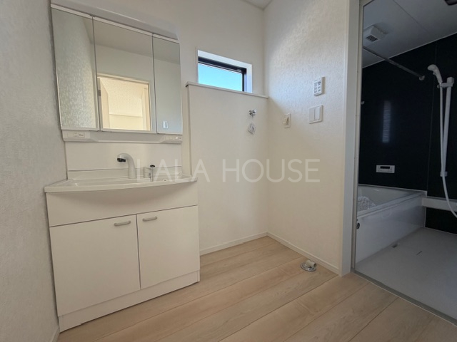 ���ʑ�E���ʏ� -