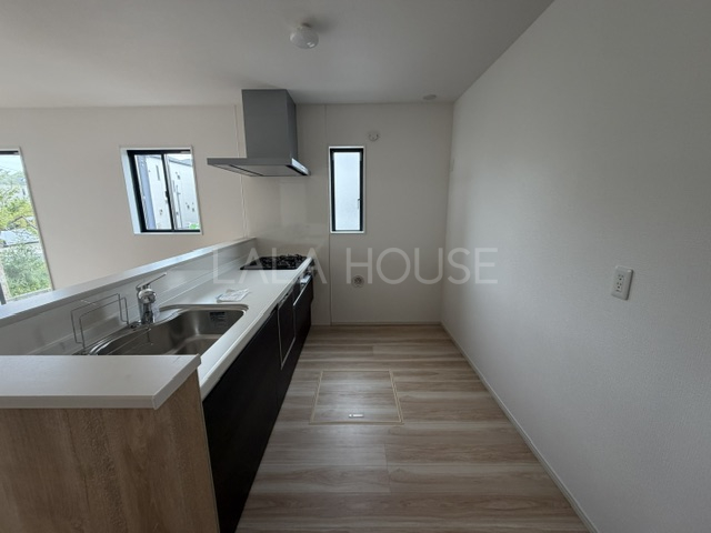 �L�b�`�� -