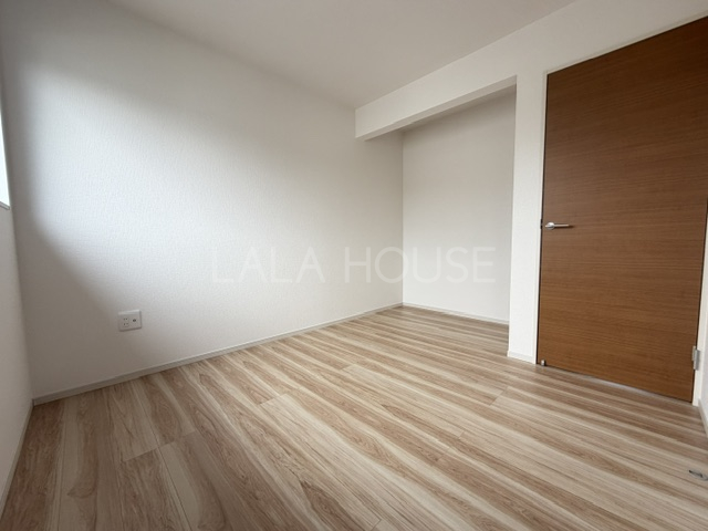 �m�� -