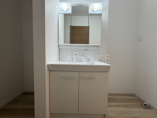���ʑ�E���ʏ� -