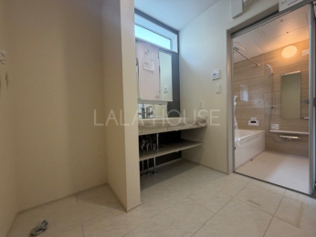 ���ʑ�E���ʏ� -