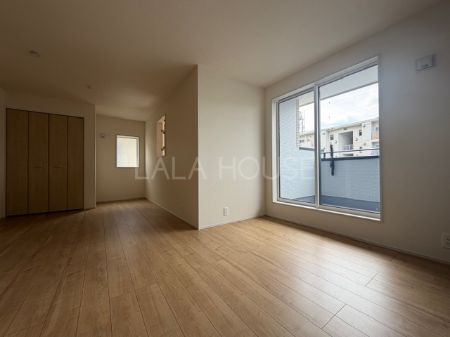 �m�� -