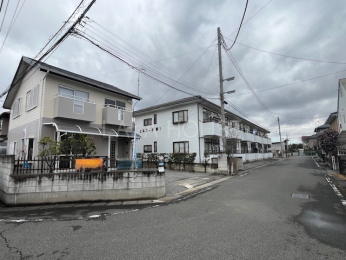 �O�ʓ��H�܂ތ��n�ʐ^ -