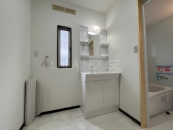 ���ʑ�E���ʏ� -