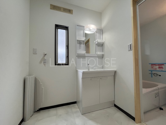 ���ʑ�E���ʏ� -