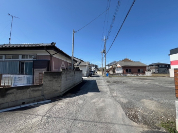 �O�ʓ��H�܂ތ��n�ʐ^ -