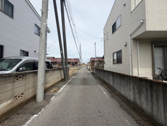 �O�ʓ��H�܂ތ��n�ʐ^ -