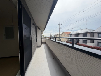 �o���R�j�[ -