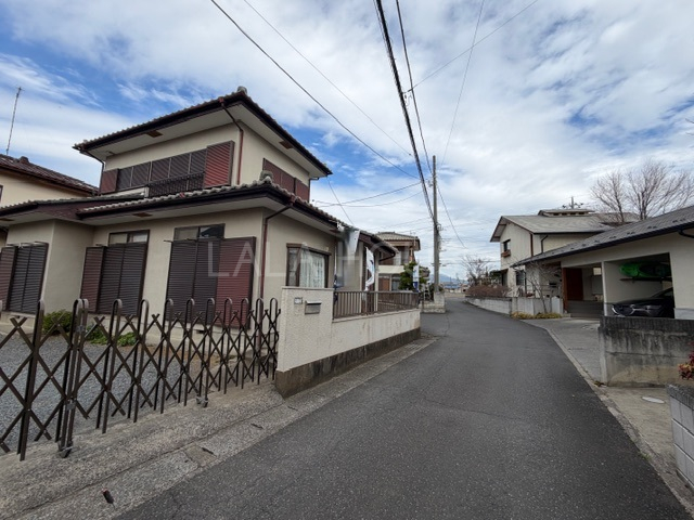 �O�ʓ��H�܂ތ��n�ʐ^ -