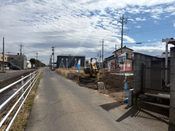 �O�ʓ��H�܂ތ��n�ʐ^ 2026.3.19�B�e��
���C�y�ɂ��₢���킹����������