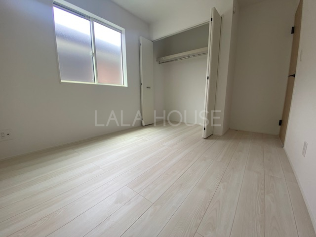 �m�� -