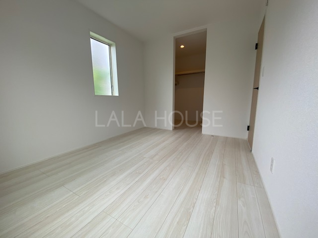 �m�� -