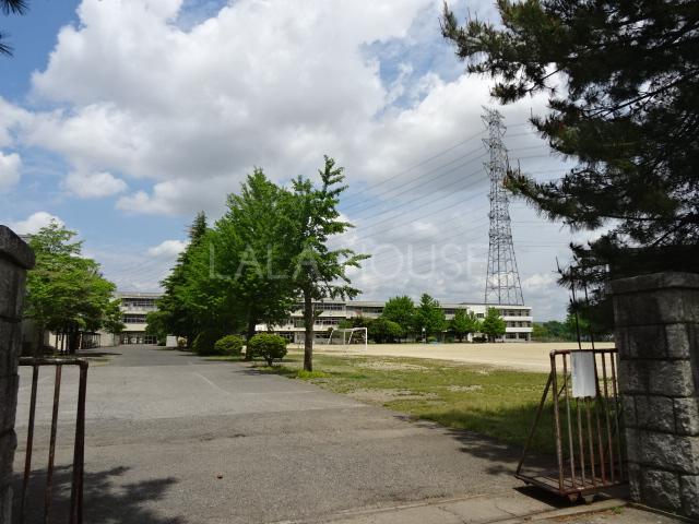 ���ӊ� ���i���w�Z