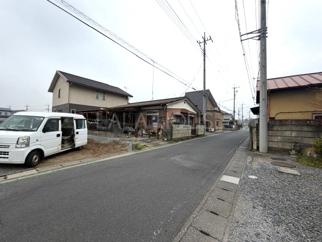 �O�ʓ��H�܂ތ��n�ʐ^ 2026.4.7�B�e��
���C�y�ɂ��₢���킹����������