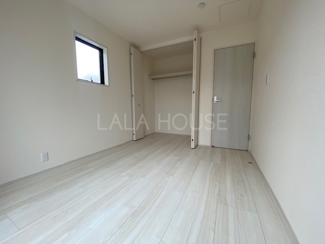 �m�� -
