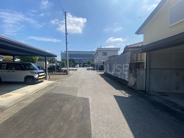 �O�ʓ��H�܂ތ��n�ʐ^ 2026.8.24 �B�e�����C�y�ɂ��₢���킹����������