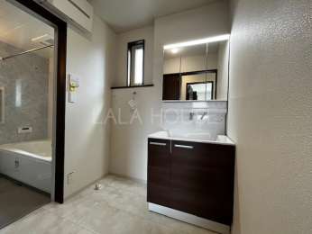 ���ʑ�E���ʏ� -