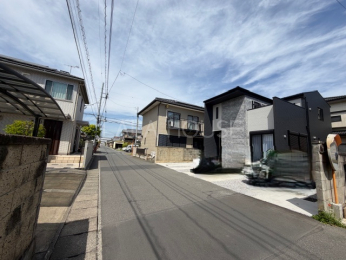 �O�ʓ��H�܂ތ��n�ʐ^ ���C�y�ɂ��₢���킹����������